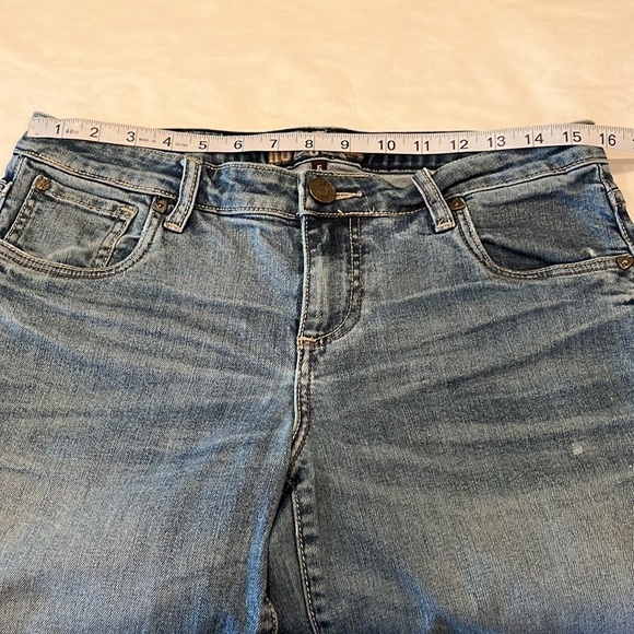 Kut From The Kloth Catherine Boyfriend Short Size 6 - Picture 3 of 16